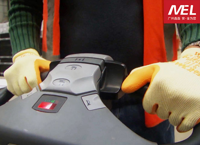 精益求精，SHOWA尚和手套給您更好的操作保護(hù)