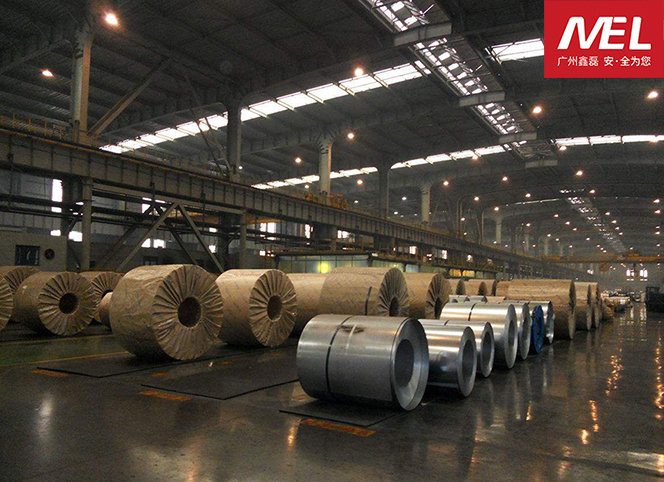 安全刀具，傳統(tǒng)金屬刀和陶瓷刀該如何抉擇！